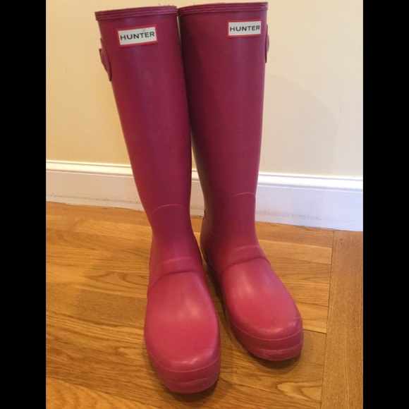 Hunter Shoes - Tall bright pink Hunter boots REDUCED